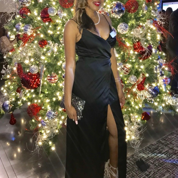 Black Satin Style Holiday Dress ✨ - Picture 6 of 6